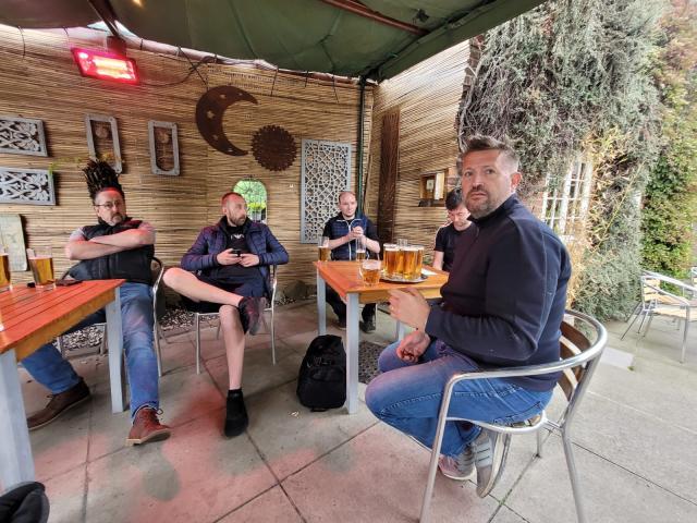 开云体育-曼联CEO微服出巡，亲口告知球迷：两名内鬼已被赶走