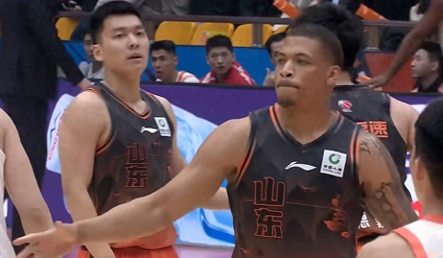 kaiyun-CBA山东男篮逆转江苏，新外援首秀8分，珀赛尔37分陈林坚立功|克里斯|亨特|约翰逊|庞峥麟|高诗岩_新浪体育_新浪新闻